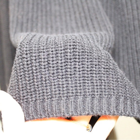 Chunky Thick Knit Sweater Black - Picture 3 of 8